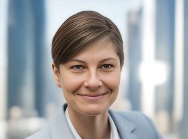 Expertin -betriebliche-Altersvorsorge - Sandra Schönheits